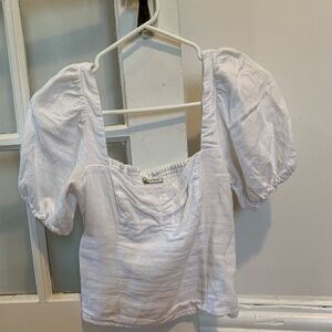 Abercrombie and Fitch Linen Puff Sleeve Top